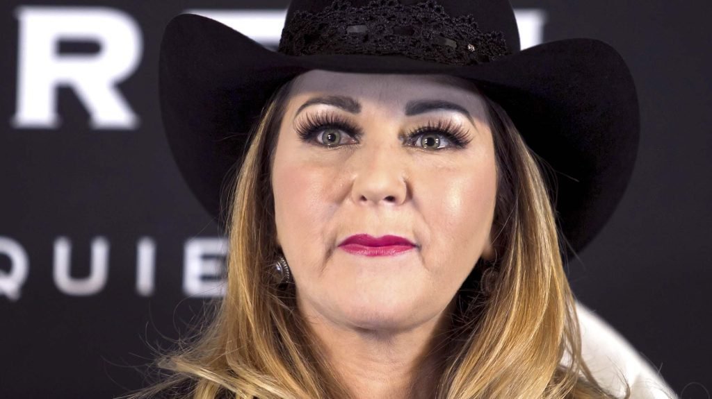 Alicia Villarreal enfrenta el dolor: la pérdida de su padre