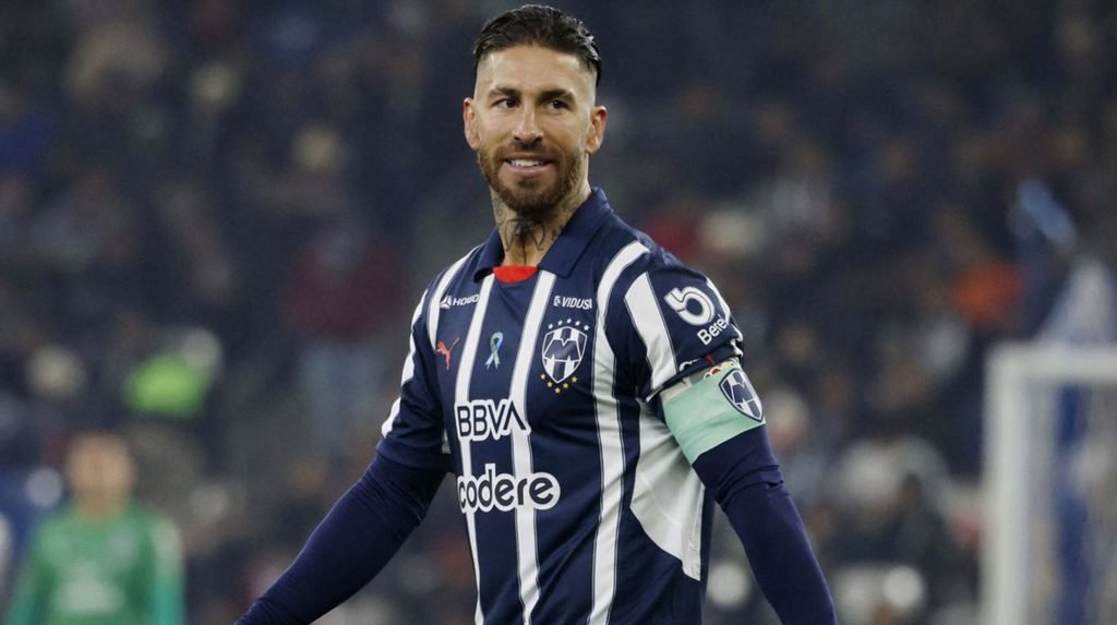 Sergio Ramos anota su primer gol en la Liga MX: Así fue su reacción