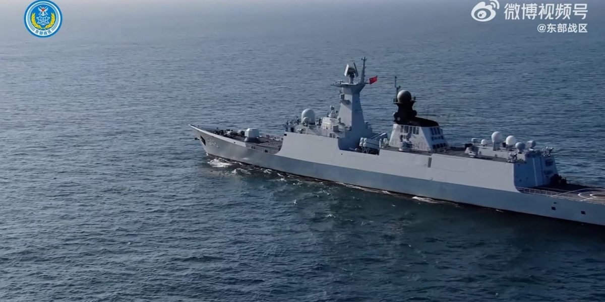 China intensifica maniobras militares alrededor de Taiwán, simulando un bloqueo estratégic