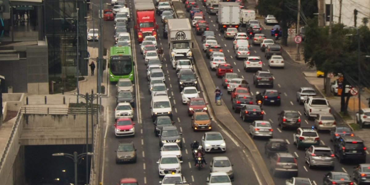 Doble Hoy No Circula en CDMX y Edomex Quiénes No Podrán Circular el 2 de Abril