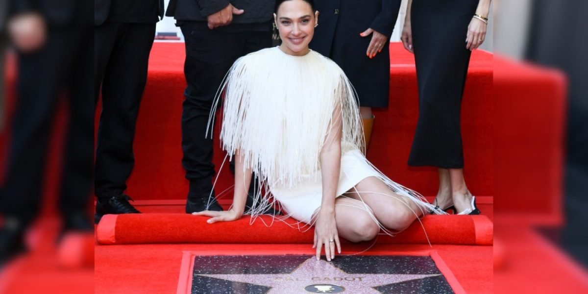 Gal Gadot recibe estrella en Hollywood en medio de protestas por conflicto en Gaza
