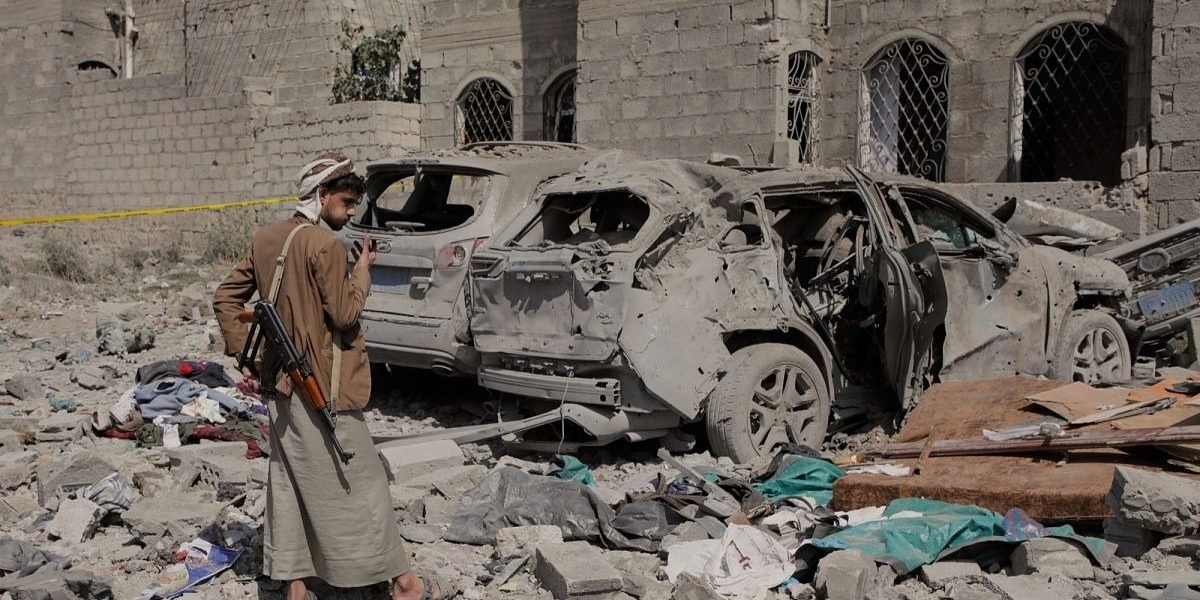 Yemen en llamas 74 muertos tras letal ataque aéreo de EE.UU. en Ras Issa