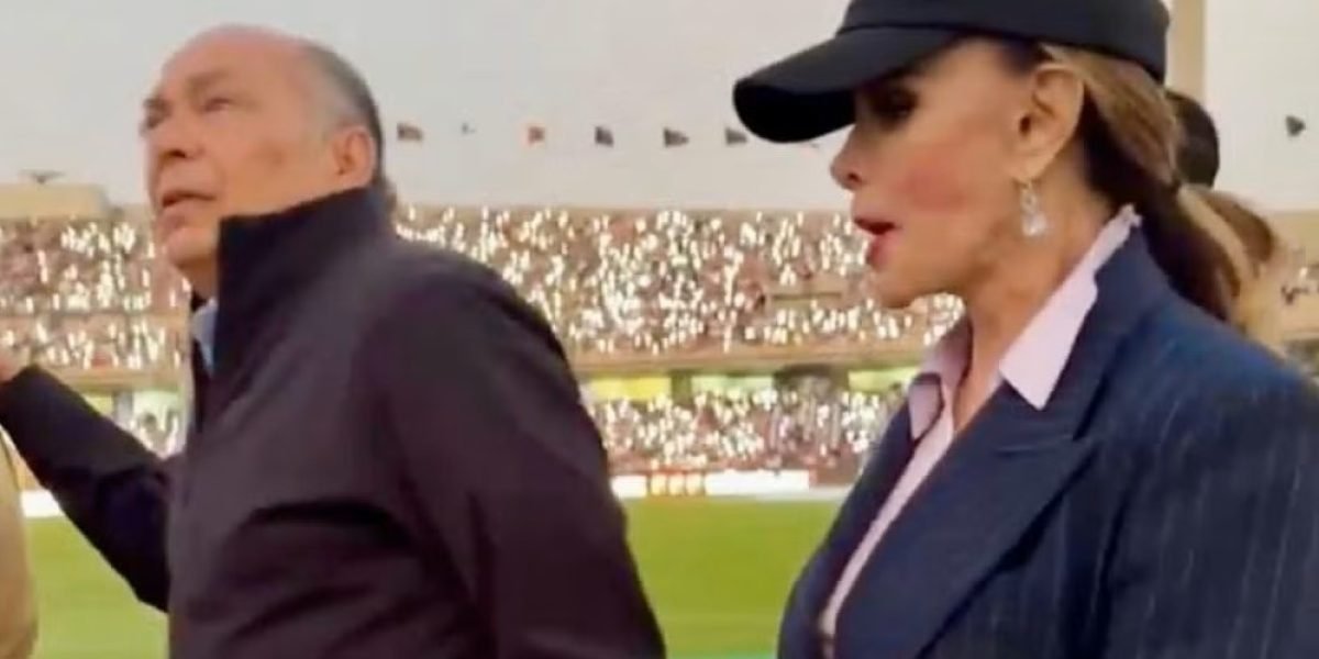 papa-checho-perez-lucia-mendez-romance