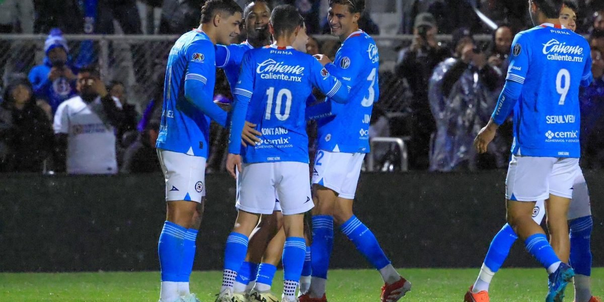 ​Cruz Azul y Pumas trasladan su duelo al Estadio Cuauhtémoc Todo lo que debes saber